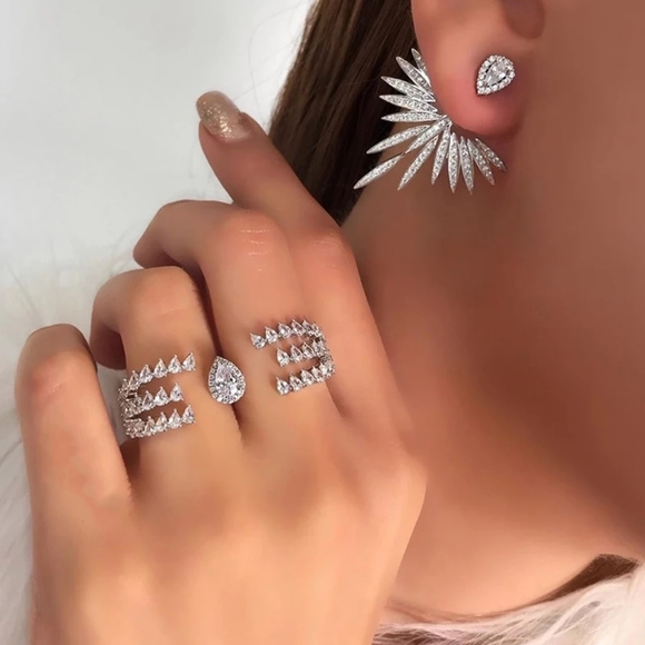 New Silver Angel Wings Diamond Earrings - Picture 3 of 3